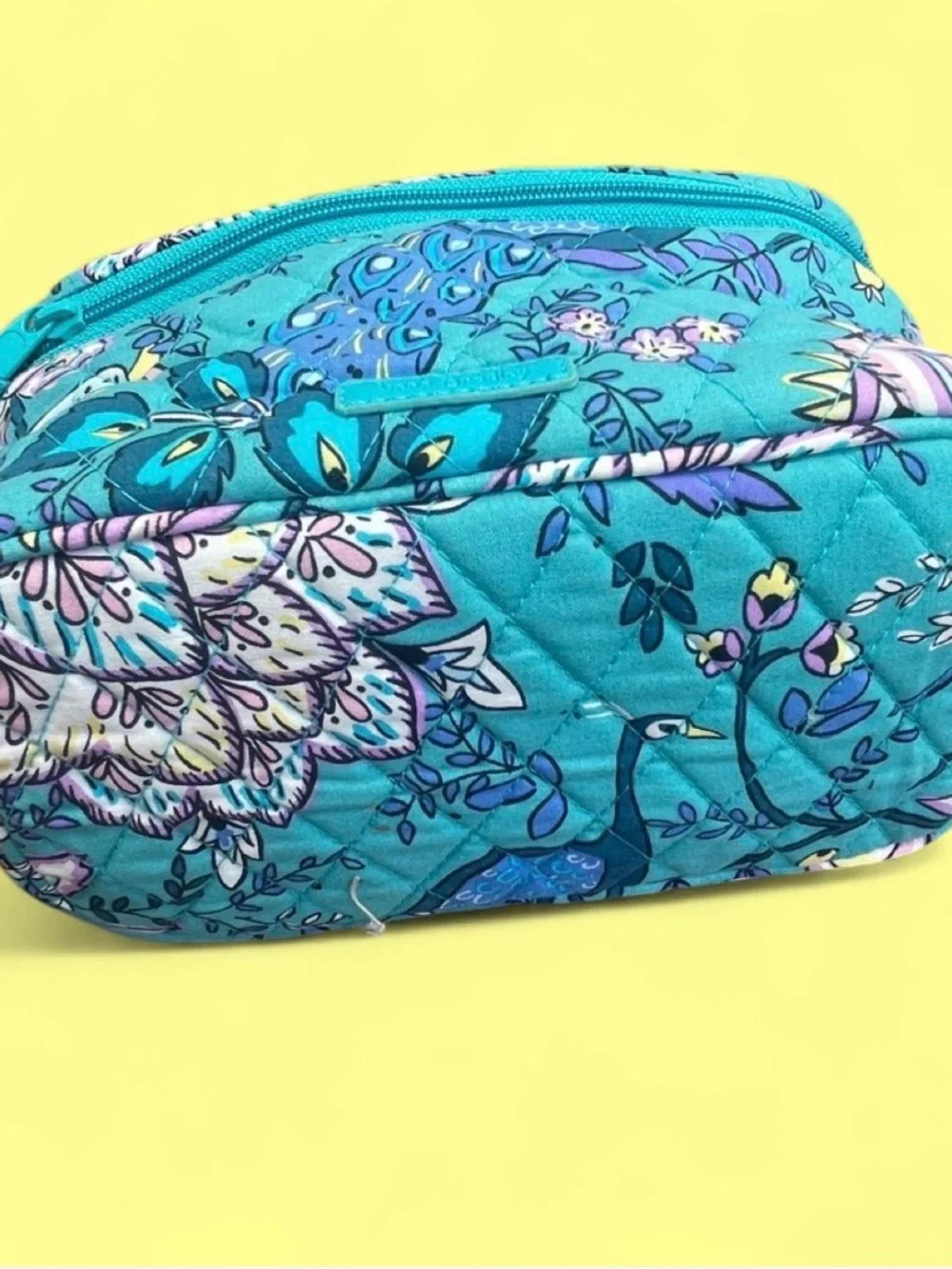 Vera Bradley peacock garden Teal Floral Quilted Cosmetic Case - Picture 3 of 5